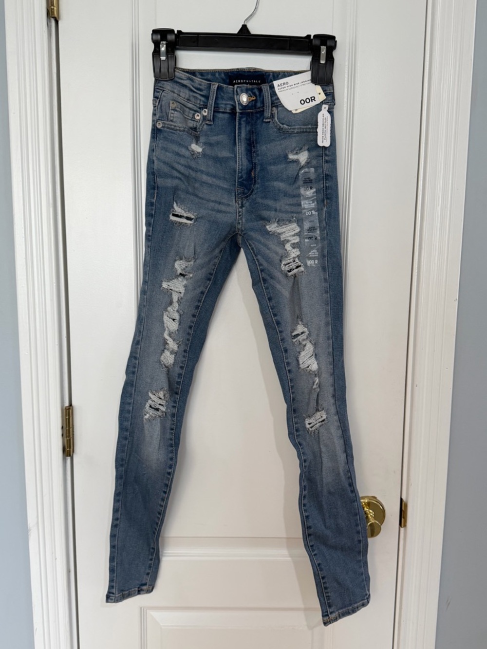 Aeropostale Light Blue Girls Ripped Skinny Jeans
